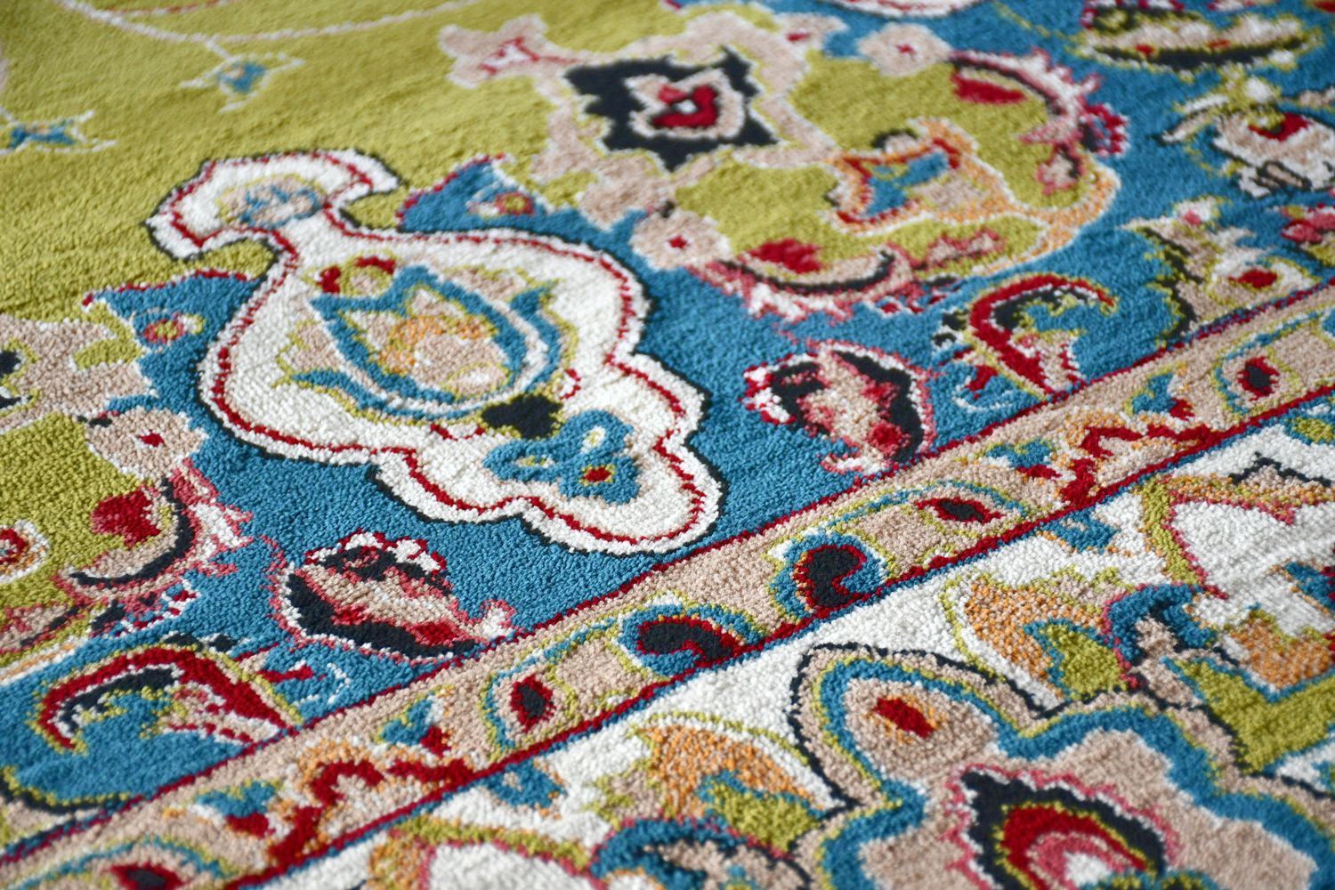 絨毯 じゅうたん 3畳 200×250cm 在庫限り おしゃれ ラグ 厚手 極厚